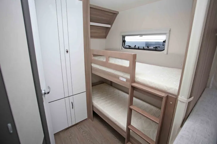 Fahrzeugbild Hobby Excellent Edition 545 KMF #3