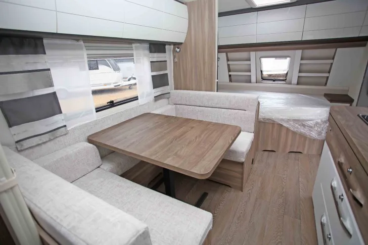 Fahrzeugbild Hobby Excellent Edition 545 KMF #4