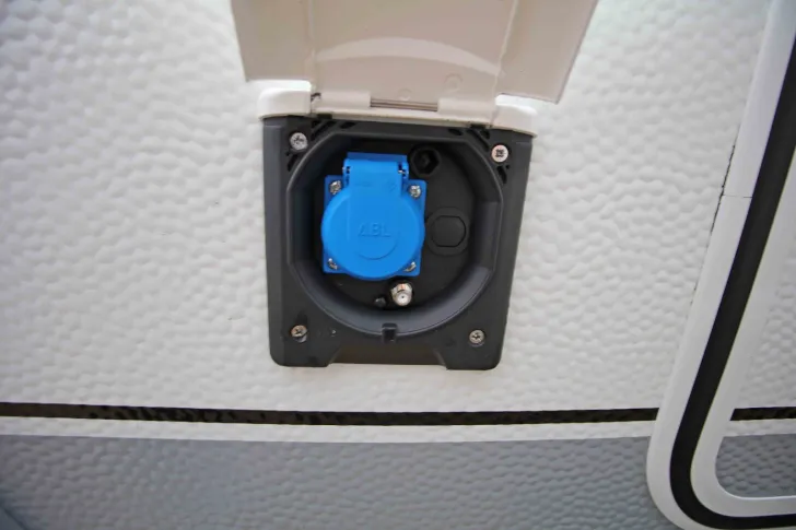 Fahrzeugbild Hobby Excellent Edition 545 KMF #23