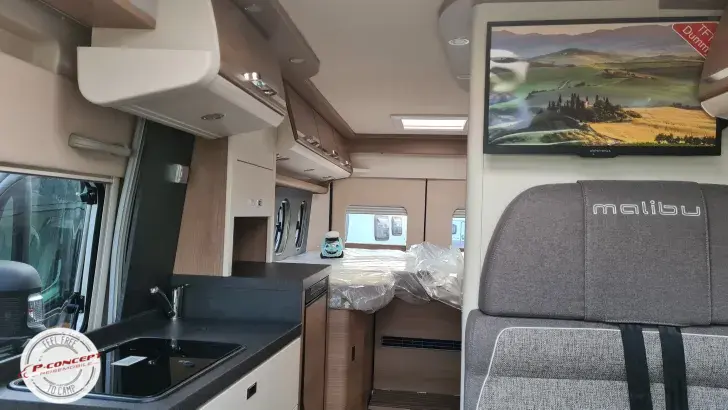 Fahrzeugbild Malibu Van Diversity 640 LE K GT skyview *junger Gebrauchtwagen* #8