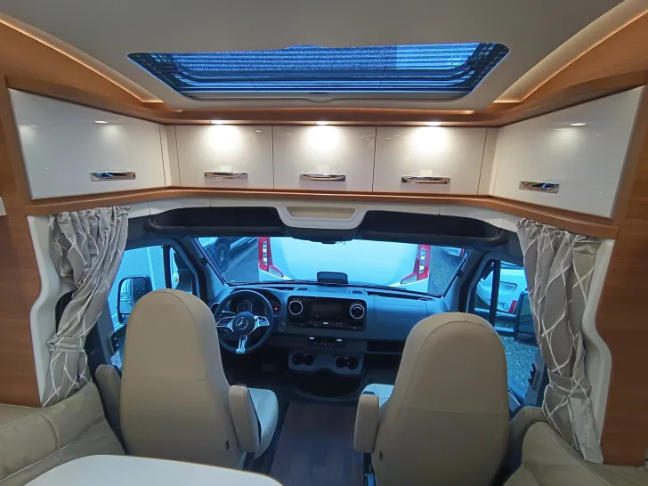 Fahrzeugbild Carthago chic c-line T 4.9 LE #6