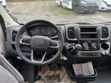 Fahrzeugbild Sunlight V 66 Paket One mit Markise* #11