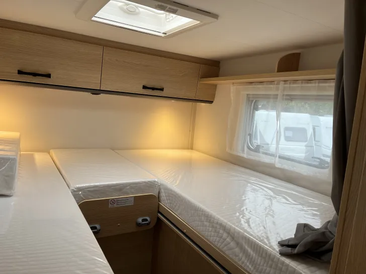 Fahrzeugbild Sunlight V 66 Paket One mit Markise* #15