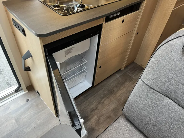 Fahrzeugbild Sunlight V 66 Paket One mit Markise* #17