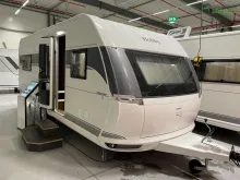 Fahrzeugbild Hobby Prestige 560 FC Modell 2025 / 2000 Kg Achse #1