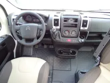Fahrzeugbild Roadcar VAN R 640 #5