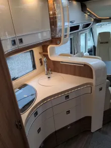 Fahrzeugbild Carthago E-LINE I 50 LE #12