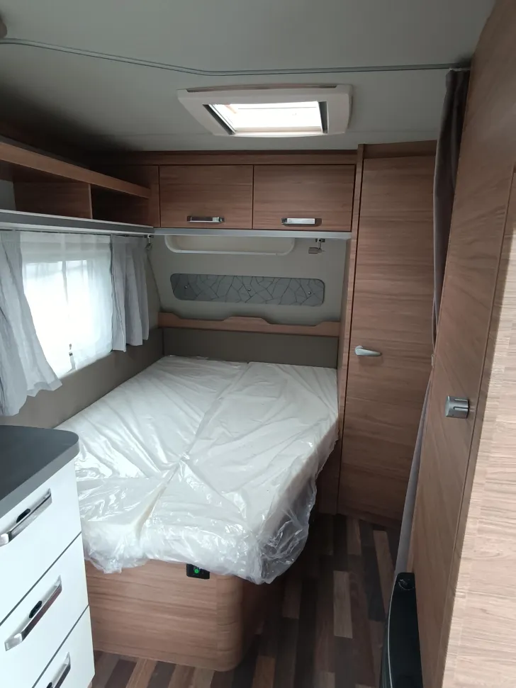 Fahrzeugbild Weinsberg CaraOne EDITION HOT 450 FU #9