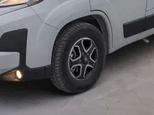Fahrzeugbild LMC INNOVAN 600 #5