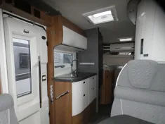 Bild 9 Carthago C1-tourer I 143 KB-LE comfort 4.2t Ohne Hubbett