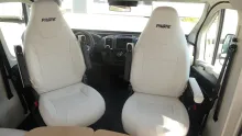 Fahrzeugbild Pilote Pacific P690D Evidence #7