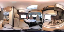 360° Innenansicht Dethleffs Globetrail Advantage 640 ER Fiat Gästebett quer im Wohnbereich