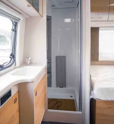 Bild 15 Dethleffs Nomad 560 RET PREISVORTEIL: 7.844 EURO