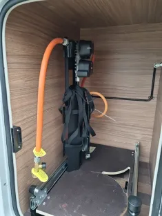 Bild 21 Weinsberg CaraCompact EDITION PEPPER 600 MEG Sitzheizung für Fahrerhaussitze