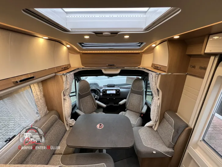 Fahrzeugbild Malibu T 450 RB LE comfort Mercedes #7