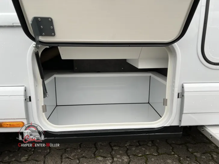 Fahrzeugbild Malibu T 450 RB LE comfort Mercedes #20