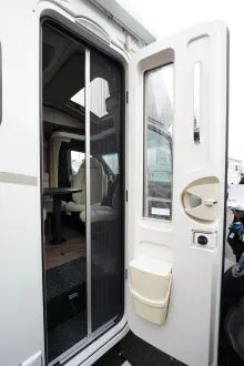 Fahrzeugbild Hymer B-Klasse MC T 580 aus der Mietwagenflotte!!! #19
