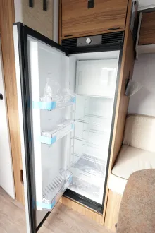 Fahrzeugbild Hymer Eriba Eriba Touring 642 Mover, ATC, 2,1m Bett, Combi4E #5