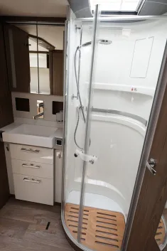 Bild 17 Hymer B-Klasse ML I 880 MwSt ausweisbar NP  219900,-