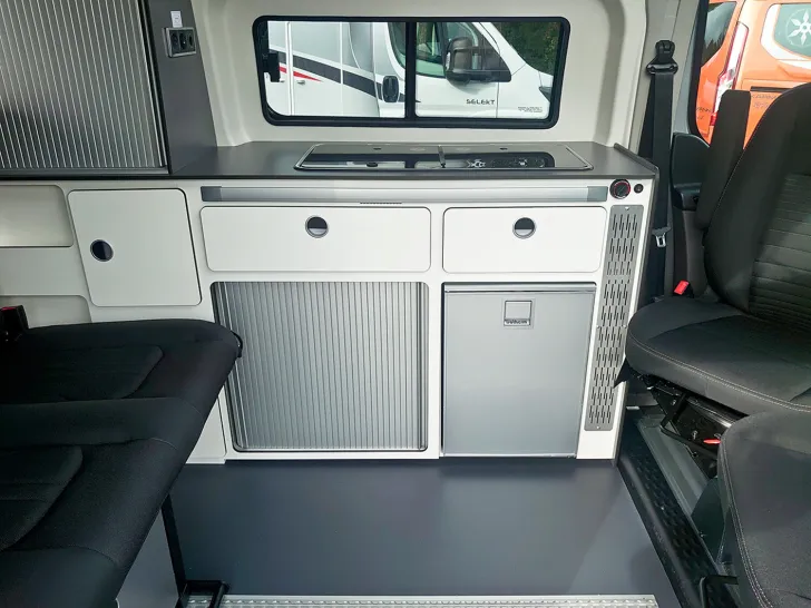 Fahrzeugbild Karmann Mobil Duncan 495 *170 PS*AUTOMATIK*MARKISE* #9