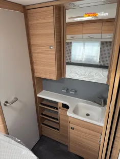 Bild 12 Dethleffs Camper 560 FMK