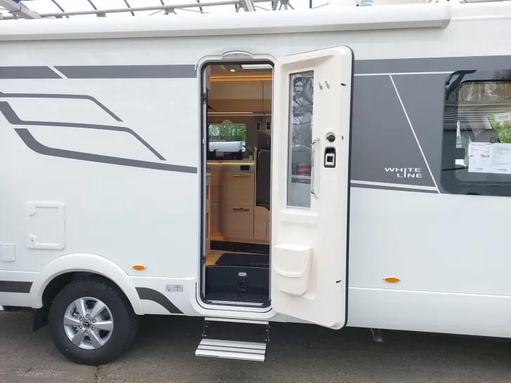 Fahrzeugbild Hymer B-Klasse MC I WhiteLine 550 Premiumpaket, AHK #9