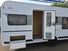 Bild 10 LMC Videro 450 D 1.800 kg, Duschpaket