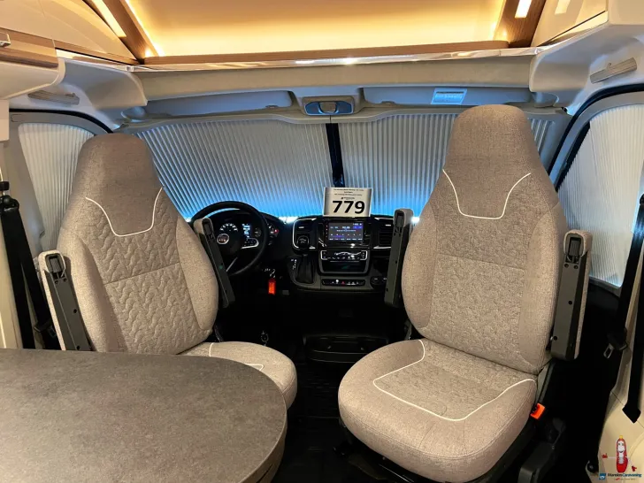 Fahrzeugbild Malibu Van charming coupé 600 DB ( (779) #20