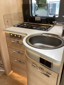 Fahrzeugbild Hymer B-Klasse MC I 690 Queensbett #13