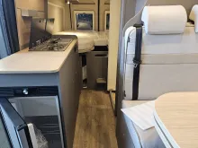 Fahrzeugbild LMC Innovan 640 #10