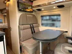 Bild 11 Malibu Van first class - two rooms 640 LE RB sofort verfügbar + 180 PS Automatik