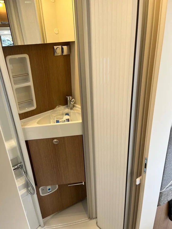 Fahrzeugbild Malibu Van charming GT skyview 640 LE K TOP Ausstattung #16