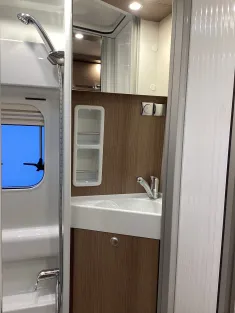 Bild 16 Malibu Van charming GT skyview 640 LE K verfügbar ab 11/2025