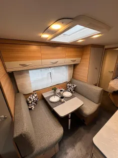Bild 7 Dethleffs Camper 530 FSK *Frühjahrsspecial*ATC*Tür Fenster