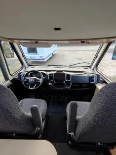 Bild 10 Dethleffs Globebus I 6 *SAT-TV*Markise*Rahmenfenster*