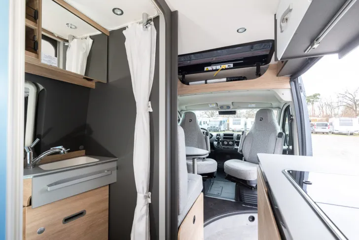 Fahrzeugbild Dethleffs Globetrail 600 DK Fiat // 11.219  Preisvorteil #17