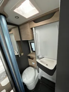 Bild 11 Dethleffs Globetrail 600 DS Fiat Automatik