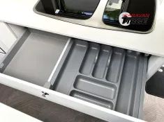 Bild 11 Dethleffs c-go 565 FMK 3er Stockbett!