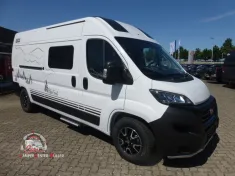 Bild 1 Bürstner Campeo Black Forest C 600