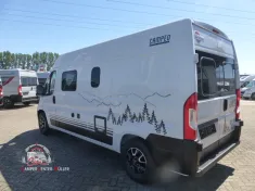 Bild 3 Bürstner Campeo Black Forest C 600
