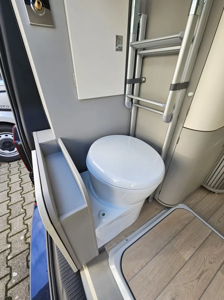 Fahrzeugbild Westfalia Kepler One 204PS 204 PS|Navi|Assist|Autom|17Zoll #8