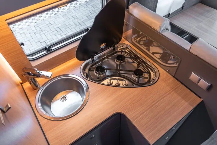 Fahrzeugbild LMC Tourer Lift H 730 G *Einzelbetten*Hubbett*Autom. #15