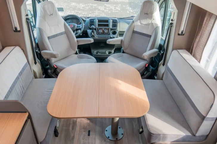 Fahrzeugbild LMC Tourer Lift H720 *Automatik*Hubbett*Queensbett #9