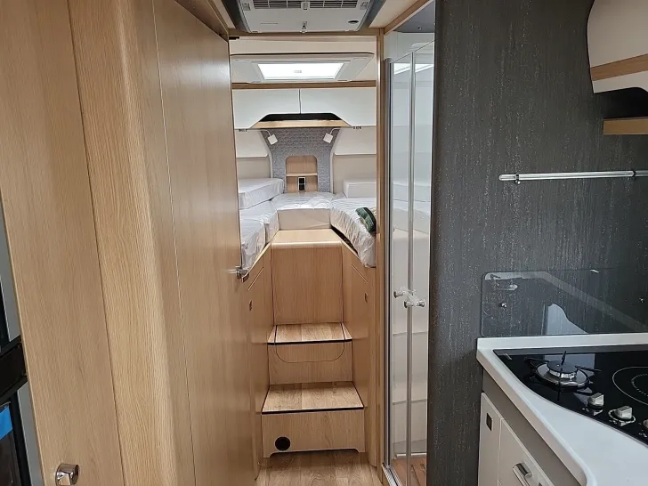 Fahrzeugbild Hymer B-KLASSE ML-I 780 #8