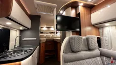 Bild 21 Carthago C1-tourer T 143 KB LE Mercedes (237)