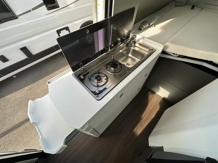 Fahrzeugbild VW Grand California 600 Licht-Sicht Paket Combi 6E #8