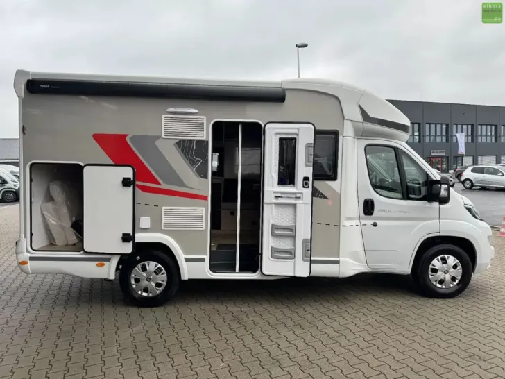 Fahrzeugbild Challenger Teilintegriert 250 Etape Edition Markise Solar #7