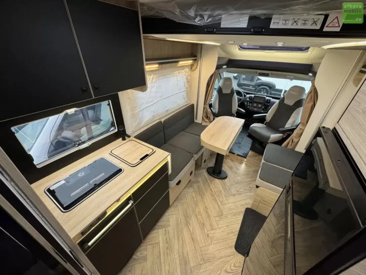 Fahrzeugbild Challenger Teilintegriert 250 Etape Edition Markise Solar #20