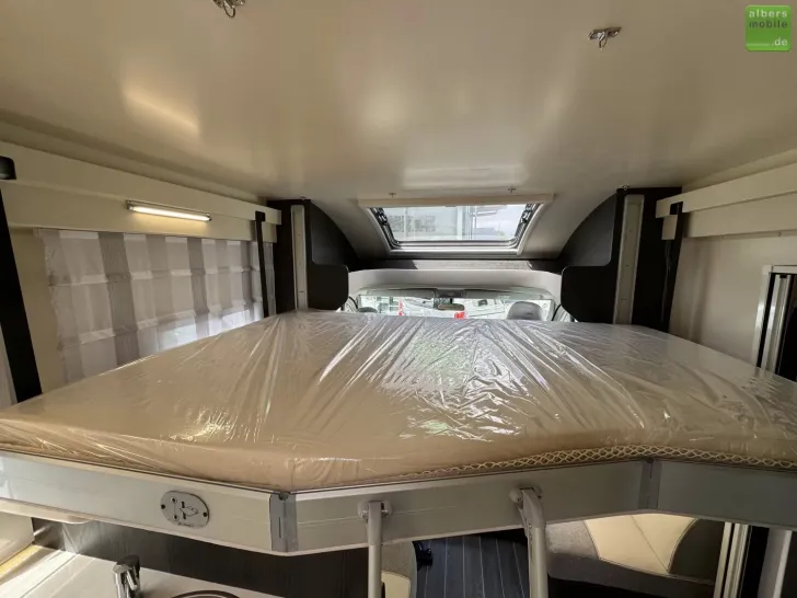 Fahrzeugbild Roller Team Kronos 284 TL Einzelbetten LED Fiat Solar #24