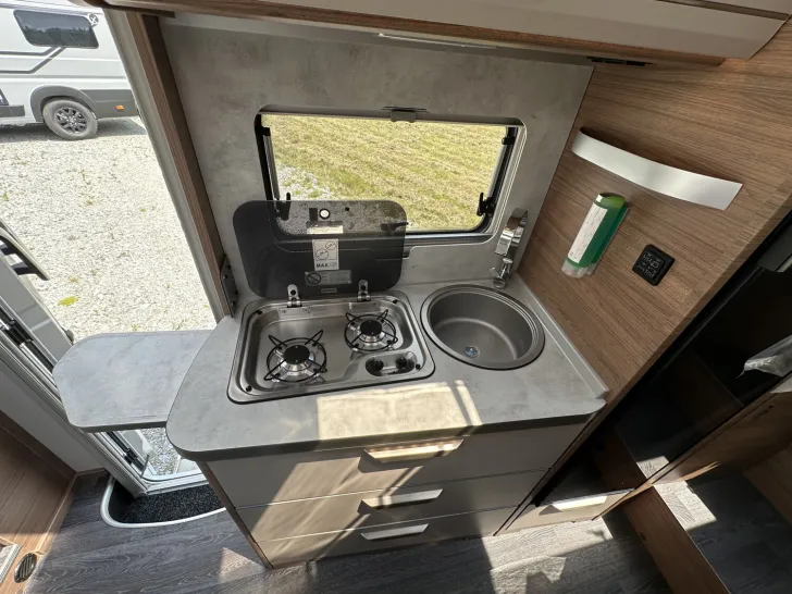 Fahrzeugbild Knaus Van TI VW VANSATION 640 MEG Luftfederung|4000KG #10